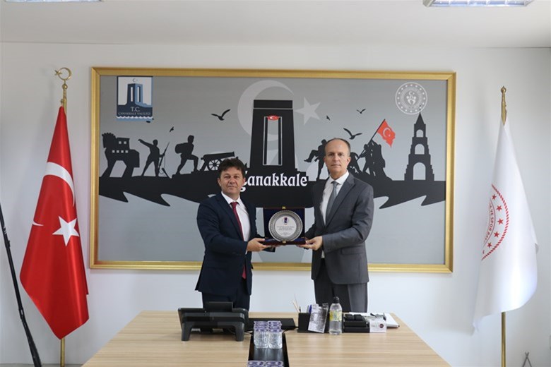 Türkiye Cimnastik Federasyonu Başkanı Suat Çelen, İl Müdürü Ömer Kalkan'ı Ziyaret Etti