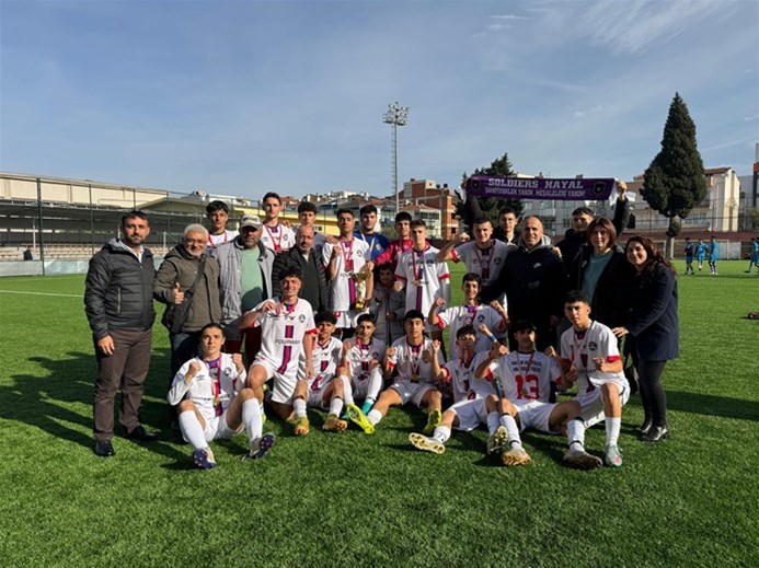 Okul Sporları Futbol Gençler A Erkek Müsabakaları